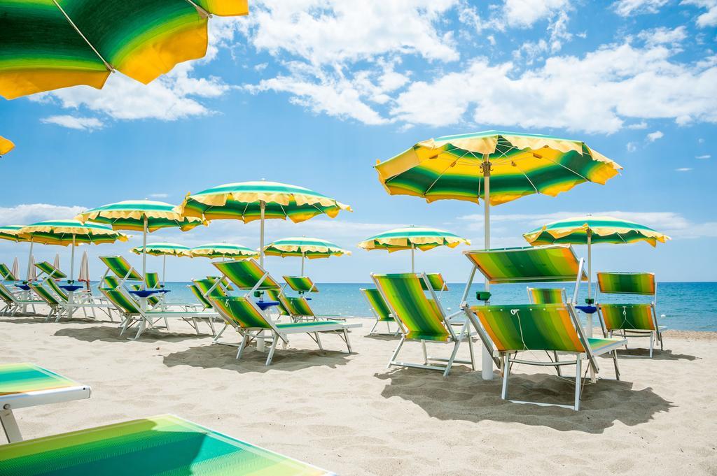 Hotel Bacco أسشيا المظهر الخارجي الصورة