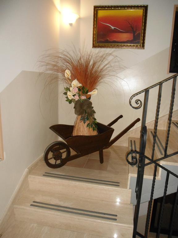 Hotel Bacco أسشيا المظهر الخارجي الصورة